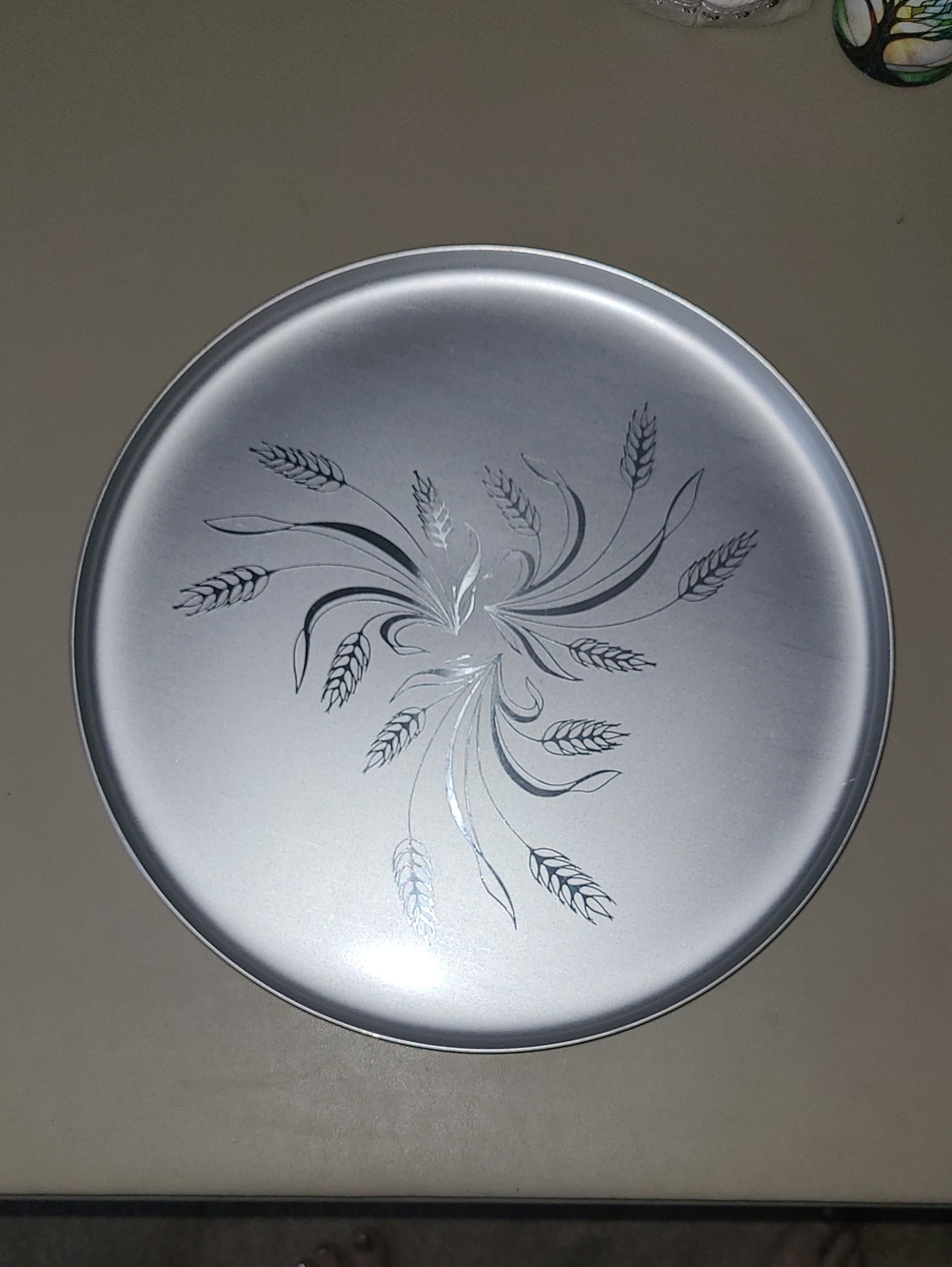 Silhouette (Lifetime Finish) etched wheat design Aluminum Serving Tray.  13"